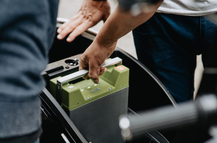 moped battery charging