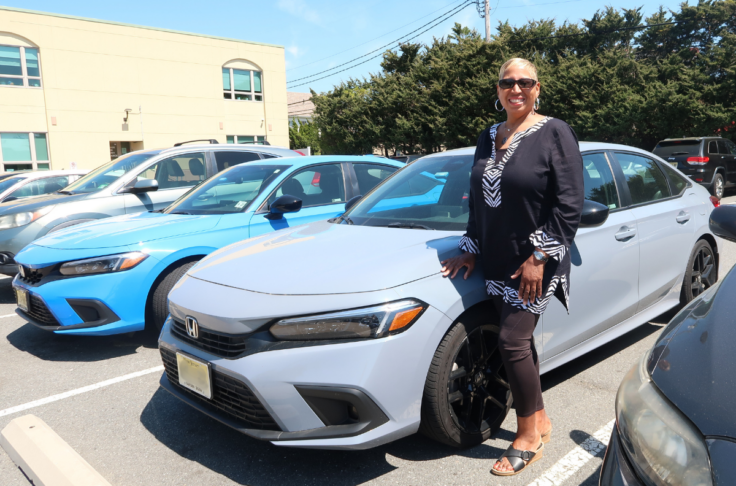 Jewish Family Service volunteer enjoying the efficiency of a keyless motor pool