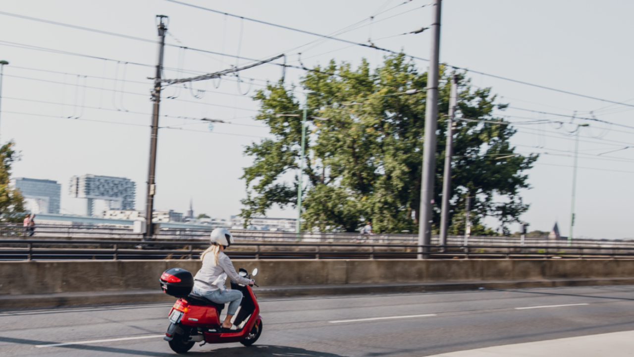 moped sharing in north america